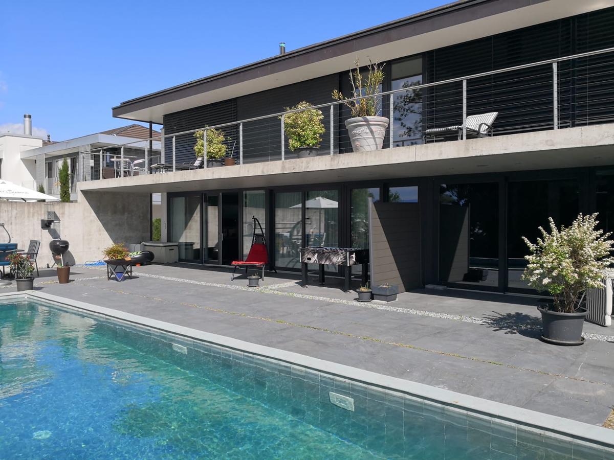 Morat Gaste Zimmer ภายนอก รูปภาพ